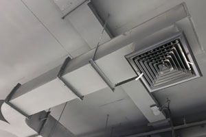 air conditioning duct and vent